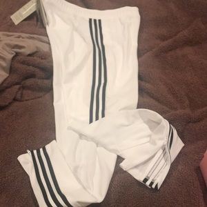 Adidas white/ black stripe
